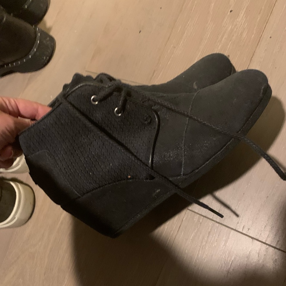 Black Toms wedges
